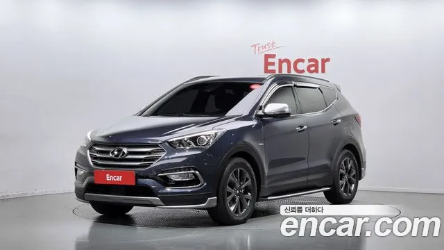Hyundai Santafe 2017 — photo 1