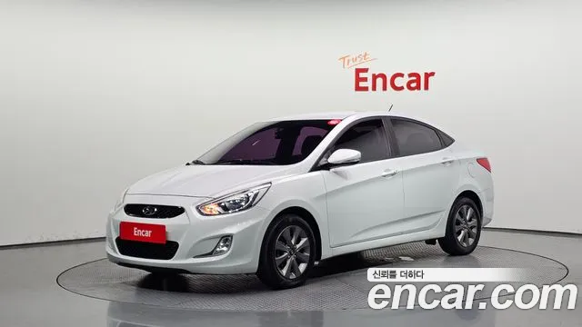 Hyundai Accent 2019 — photo 1