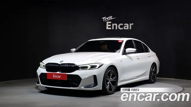 BMW 3-Series 2023 — photo 1