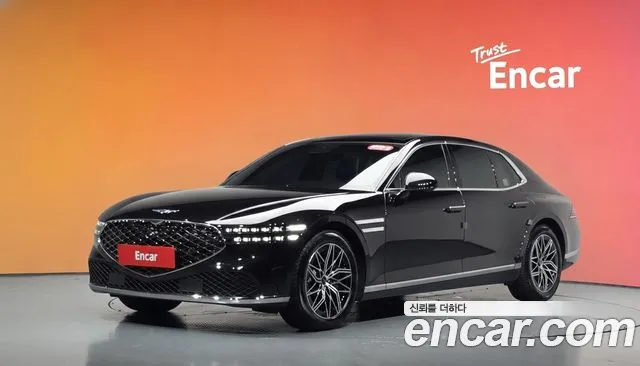 Genesis G90 2022 — photo 1