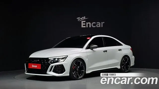 Audi RS3 2023 — photo 1