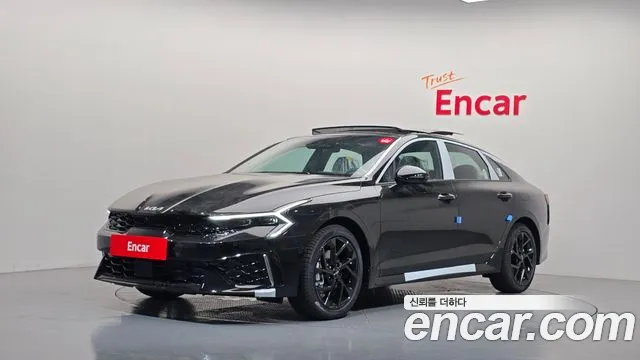 Kia K5 2027 — photo 1