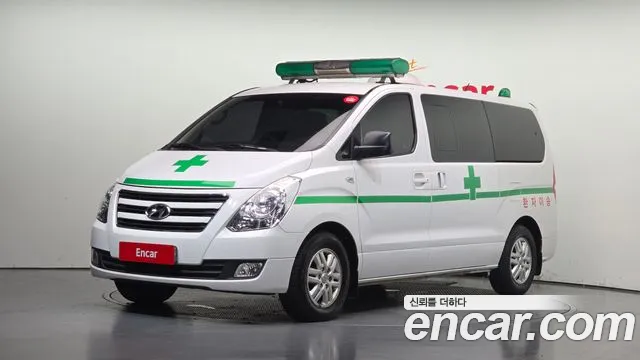 Hyundai Starex 2016 — photo 1