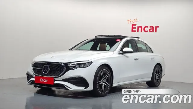 Mercedes-Benz E-Class 2026 — photo 1