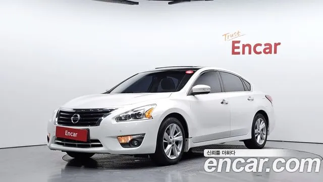 Nissan Altima 2015 — photo 1