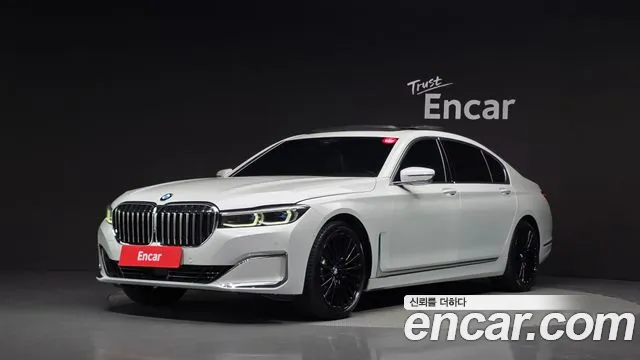 BMW 7-Series 2020 — photo 1