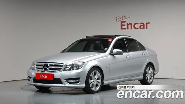 Mercedes-Benz C-Class 2012 — photo 1