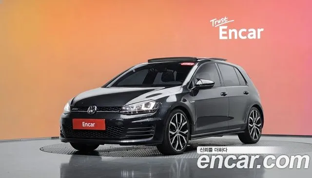 Volkswagen Golf 2016 — photo 1