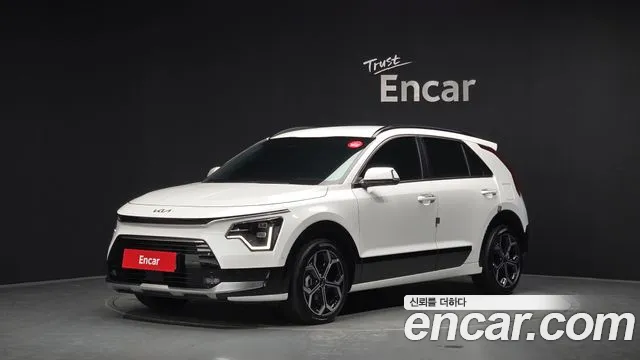 Kia Niro 2024 — photo 1