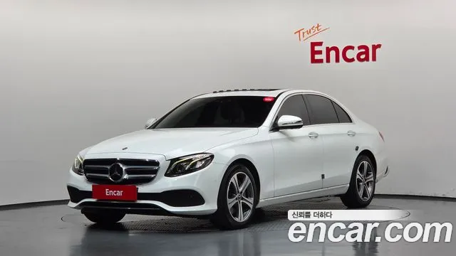 Mercedes-Benz E-Class 2017 — photo 1