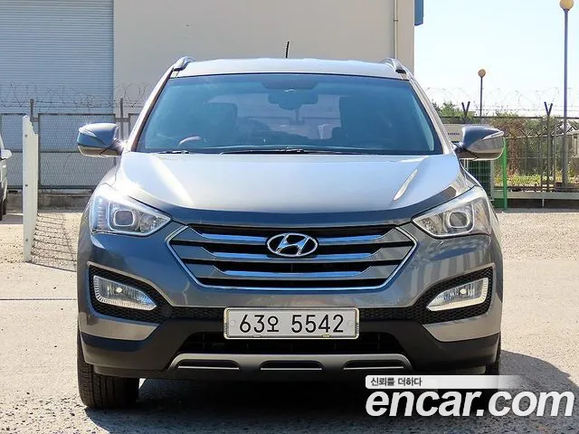 Hyundai Santafe 2013 — photo 1