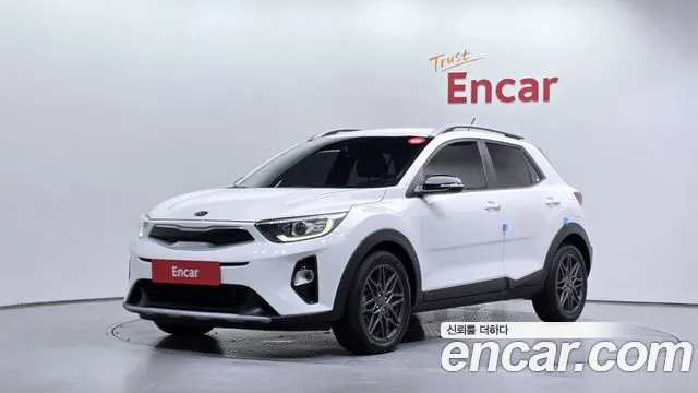 Kia Stonic 2018 — photo 1