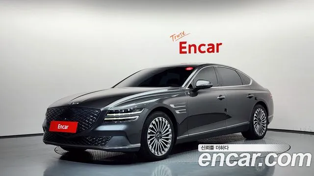 Genesis G80 2022 — photo 1