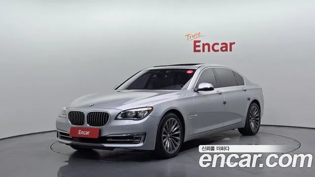 BMW 7-Series 2013 — photo 1