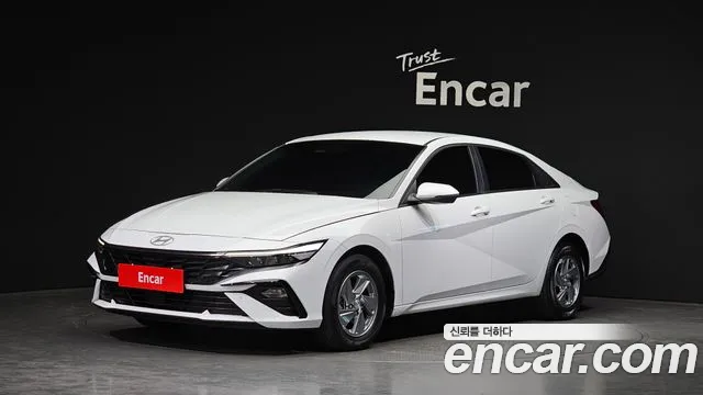 Hyundai AVANTE 2024 — photo 1