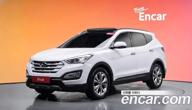 Hyundai Santafe 2015 — photo 1