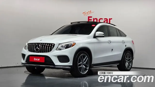 Mercedes-Benz GLE-Class 2017 — photo 1