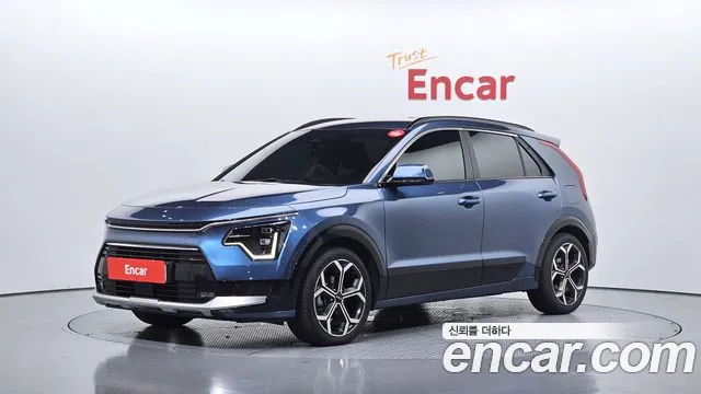 Kia Niro 2022 — photo 1