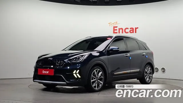Kia Niro 2020 — photo 1