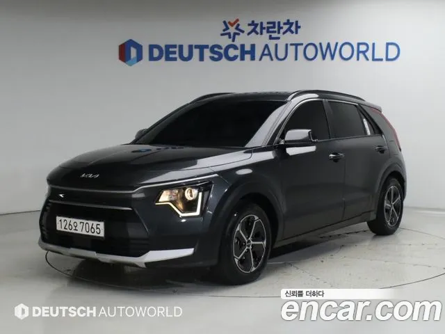 Kia Niro 2024 — photo 1