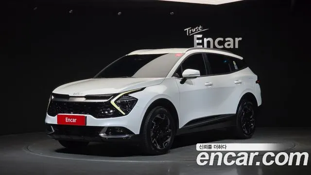 Kia Sportage 2022 — photo 1