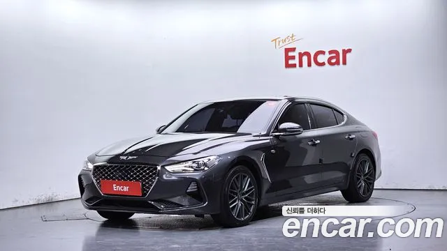 Genesis G70 2018 — photo 1