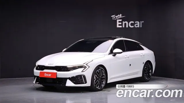 Kia K5 2024 — photo 1