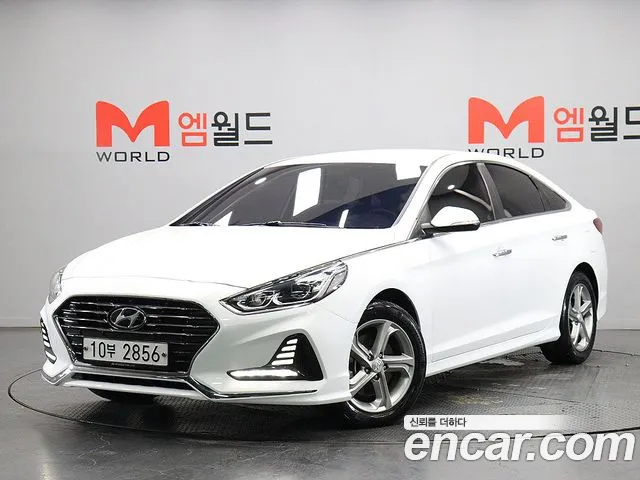 Hyundai Sonata 2019 — photo 1
