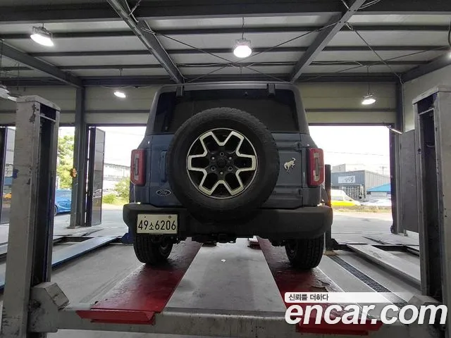 Ford Bronco 2023 — photo 1