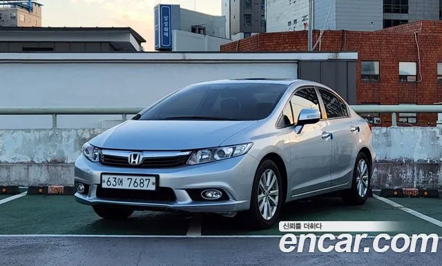 Honda Civic 2012 — photo 1