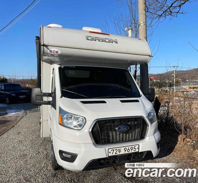 Ford Transit 2021 — photo 1