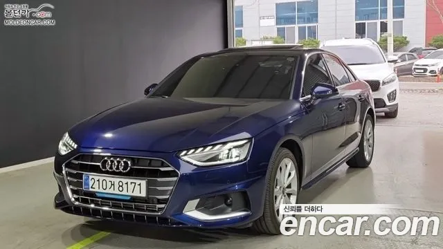 Audi A4 2023 — photo 1
