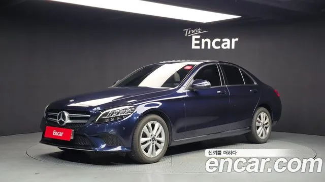 Mercedes-Benz C-Class 2019 — photo 1