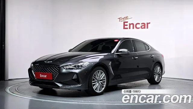 Genesis G70 2019 — photo 1