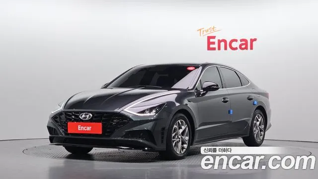 Hyundai Sonata 2022 — photo 1