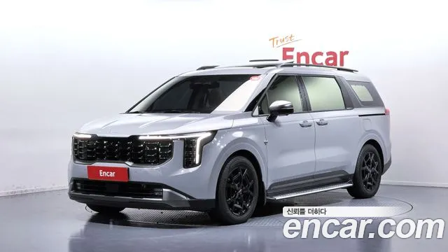 Kia Canival 2025 — photo 1