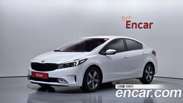 Kia K3 2018 — photo 1