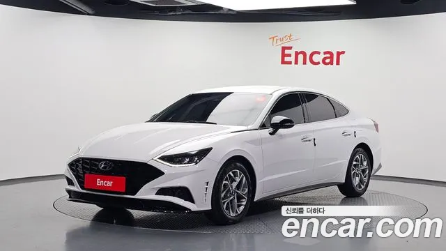 Hyundai Sonata 2023 — photo 1