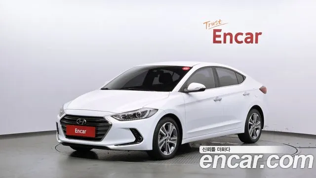 Hyundai AVANTE 2016 — photo 1