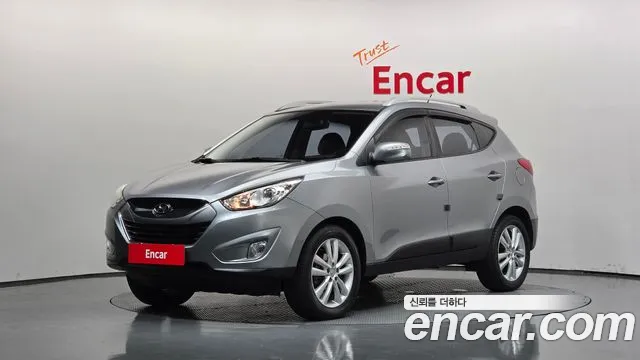 Hyundai Tucson 2011 — photo 1