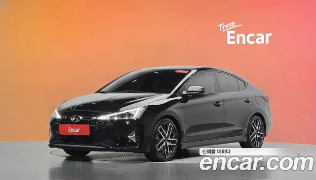 Hyundai AVANTE 2020 — photo 1