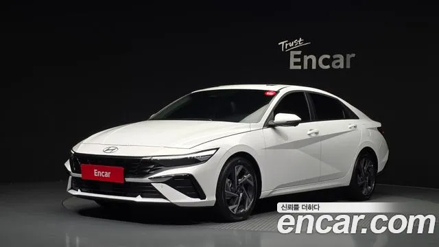 Hyundai AVANTE 2026 — photo 1