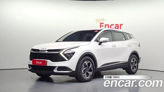 Kia Sportage 2023 — photo 1