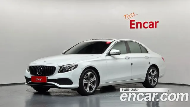 Mercedes-Benz E-Class 2019 — photo 1