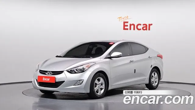 Hyundai AVANTE 2013 — photo 1