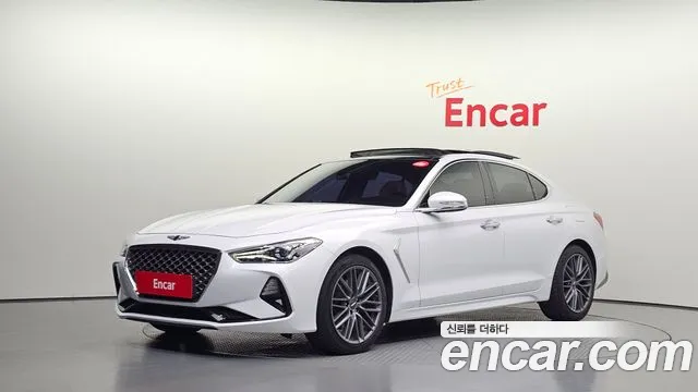 Genesis G70 2018 — photo 1