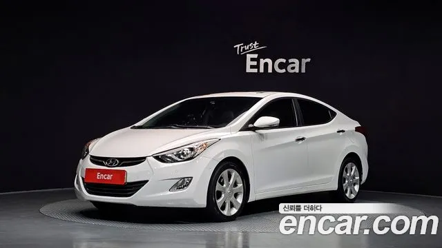 Hyundai AVANTE 2011 — photo 1