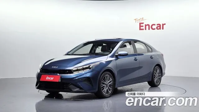 Kia K3 2022 — photo 1