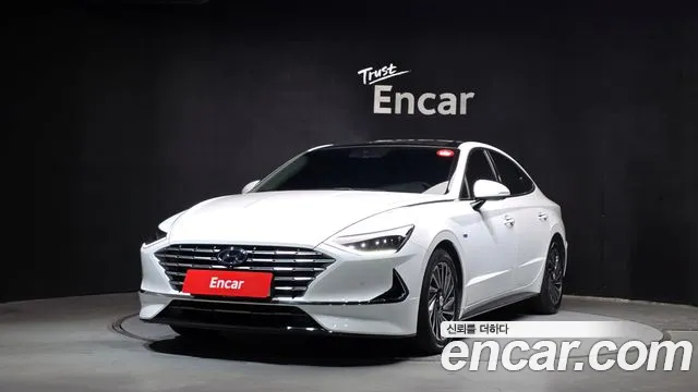Hyundai Sonata 2020 — photo 1