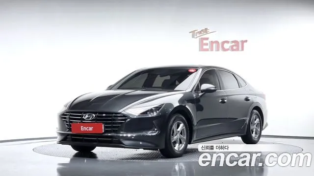 Hyundai Sonata 2023 — photo 1